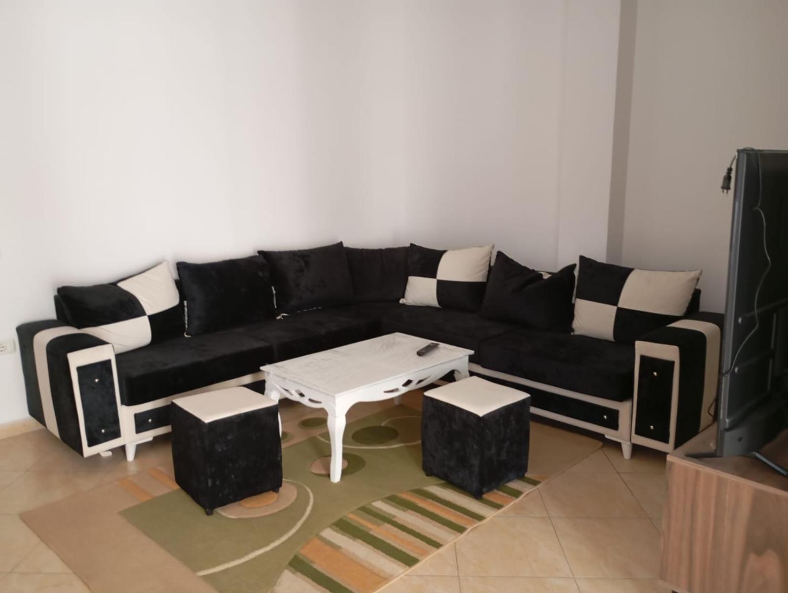 Royal Hostel Tirana Exteriér fotografie